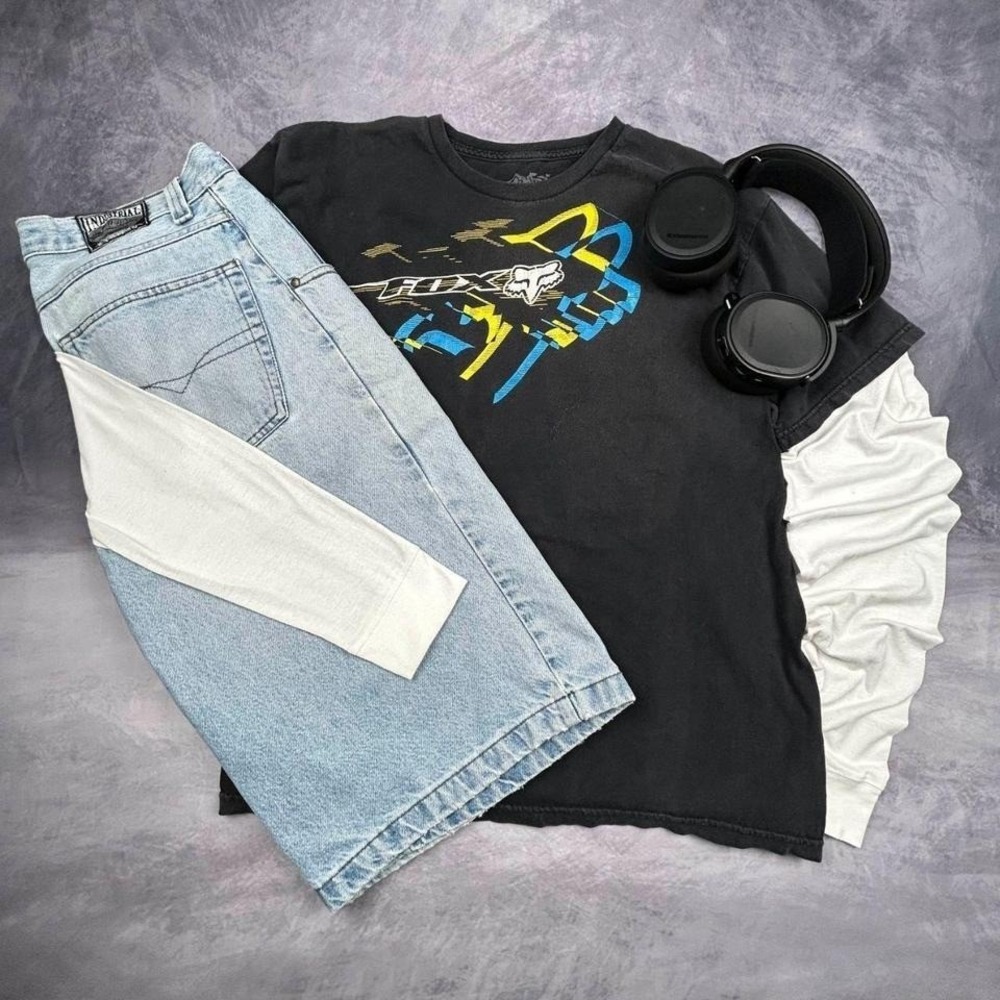 Vintage Fox Racing Tee Y2K Skater Motocross Colorful Logo Black Size L